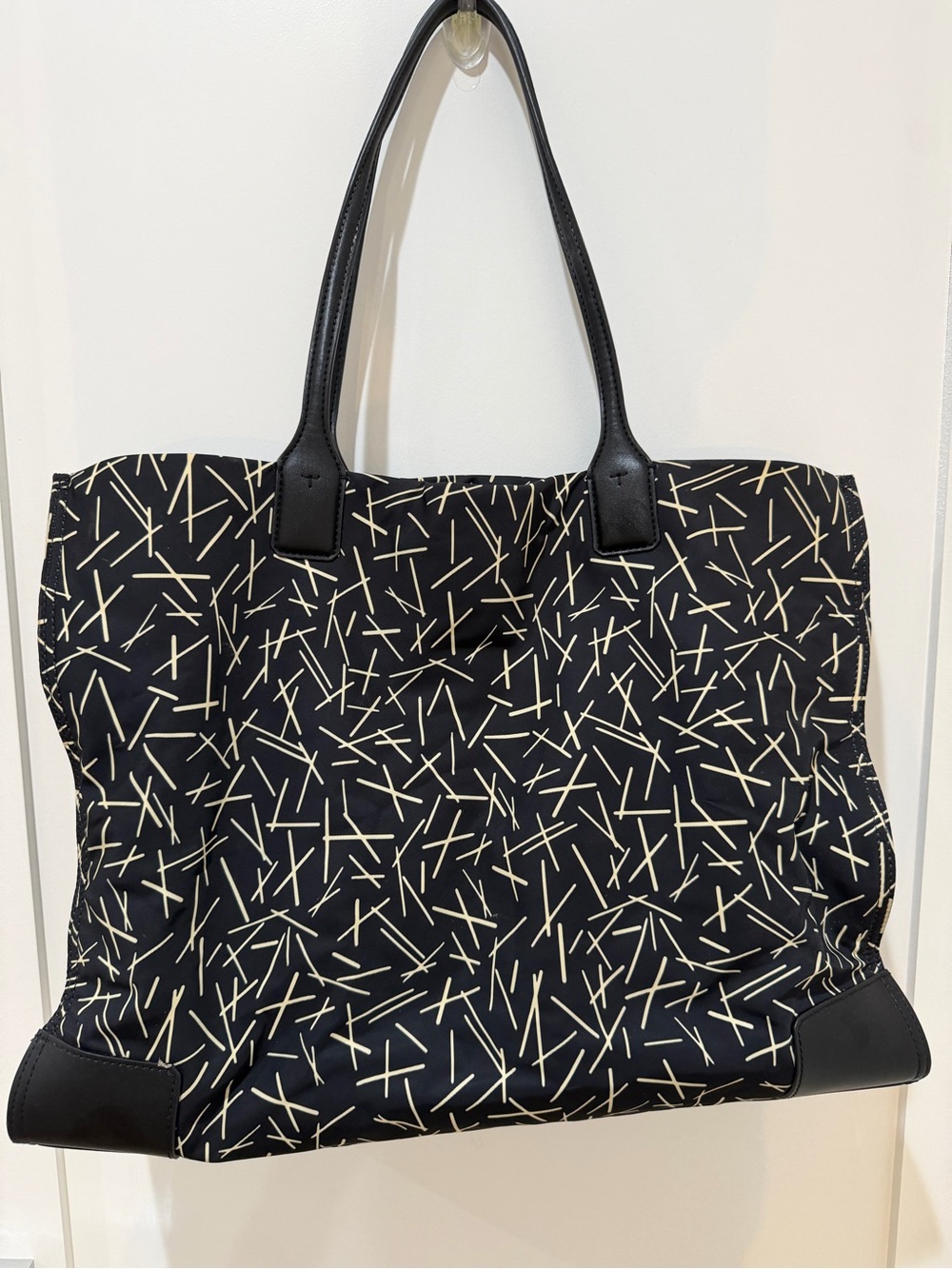 Tory Burch Ella Printed Tote Bag Black Match Sticks - Picture 9 of 14
